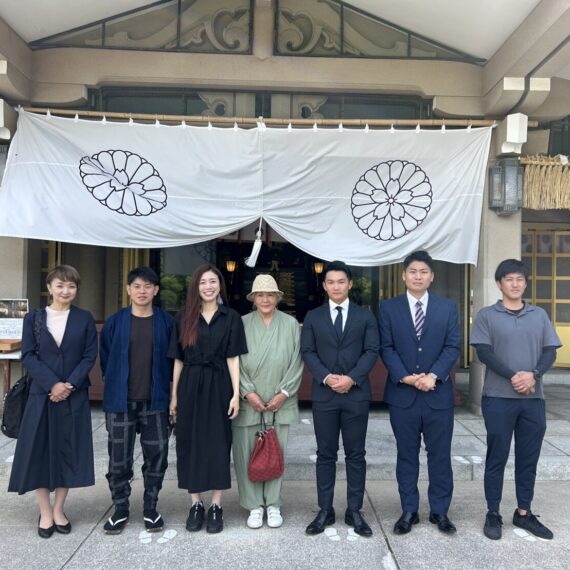 5月 福岡縣護国神社清掃活動を実施しました