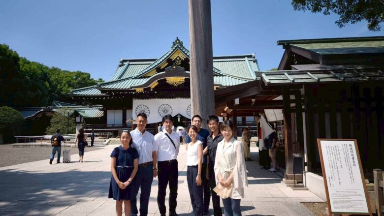 第13回 靖国神社清掃活動を実施しました